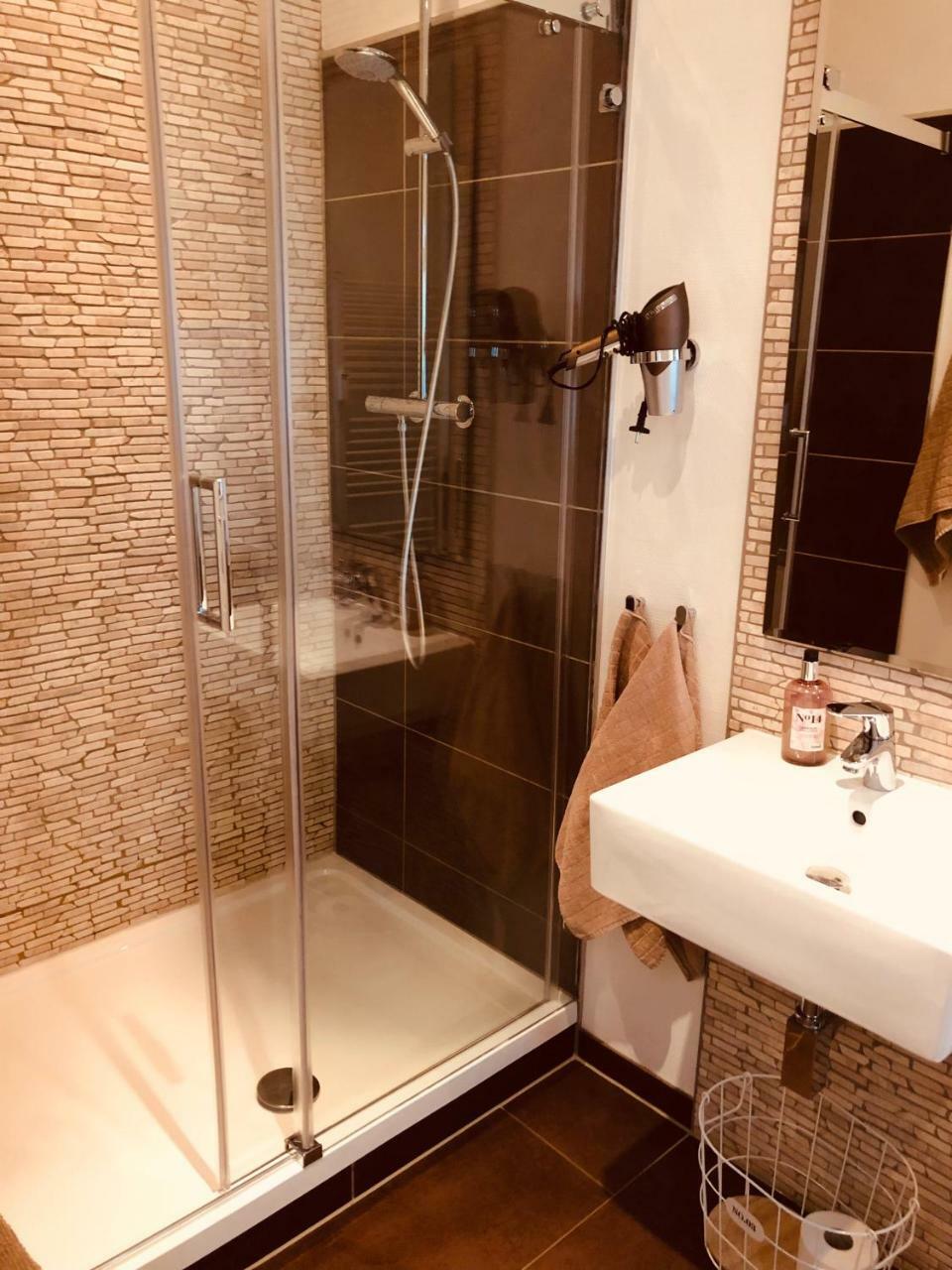 Business-Lodging Apartmenthaus Hoehr-Grenzhausen Luaran gambar